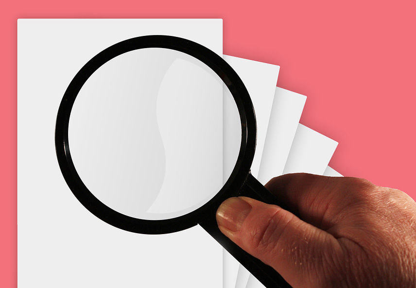 Police seek man suspected of punching girlfriend in jaw while staying at Arnold hotel